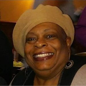 Meet your Posher, Bobbie